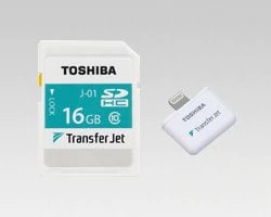 TransferJet™搭載SDメモリカード/カードリーダ