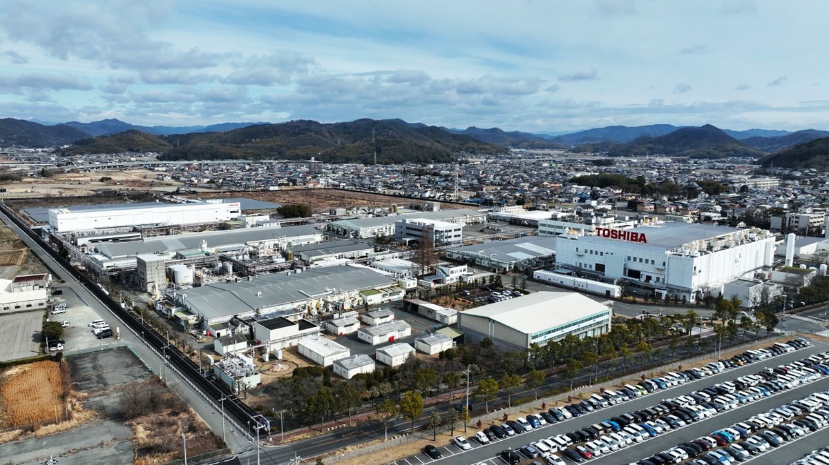 これは姫路半導体工場の写真です。