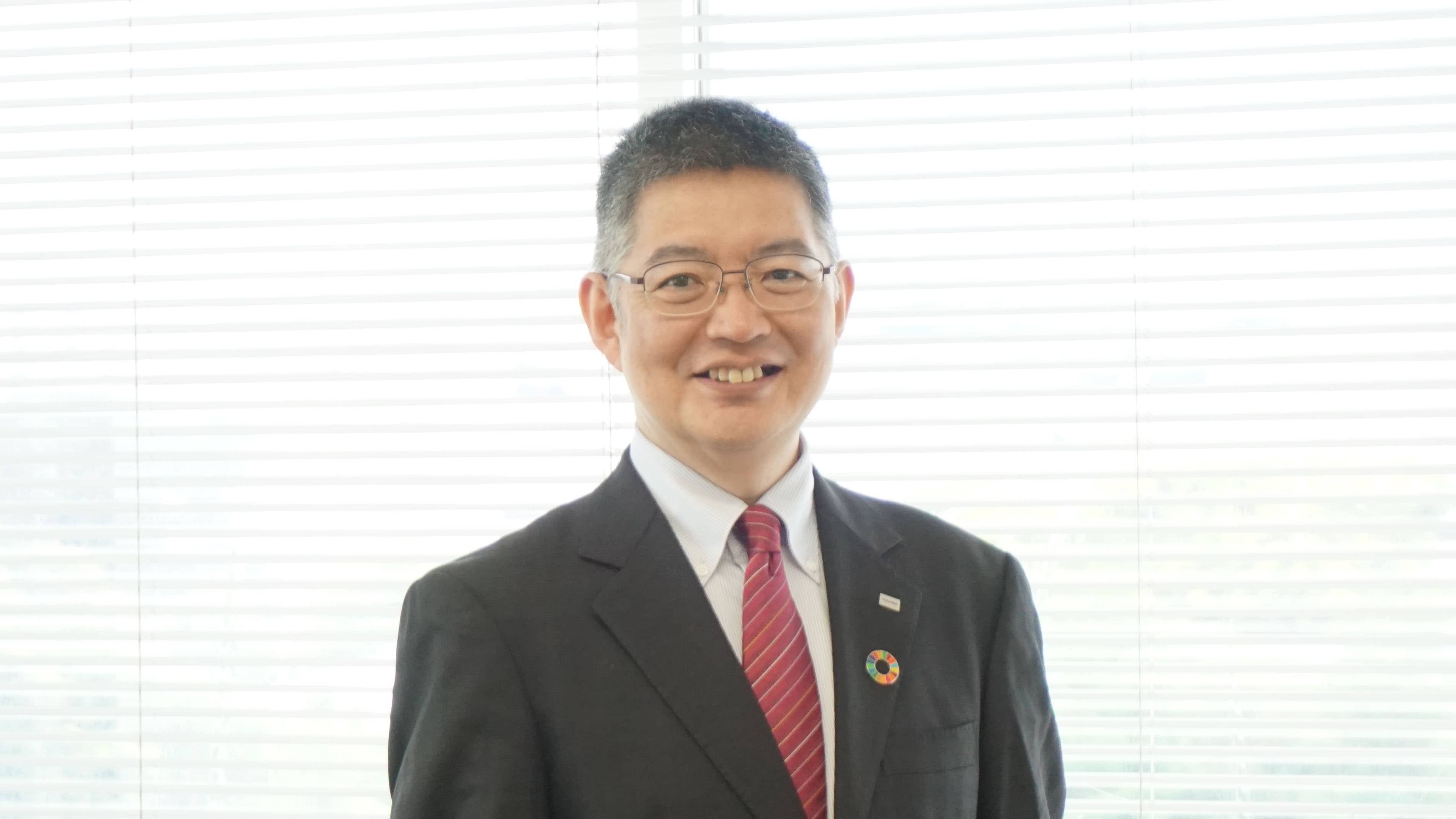 Photo of Akihiko Takeo, Technology Executive, Storage Products Division