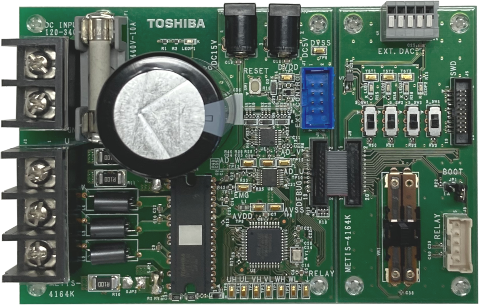 これは、DC300 V入力ブラシレスDCモーターセンサーレス駆動回路(TPD4164K使用)の画像です。